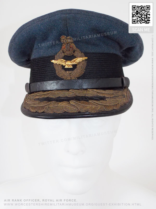 WW2 RAF Air Rank senior Ofiicer's visor peaked cap.