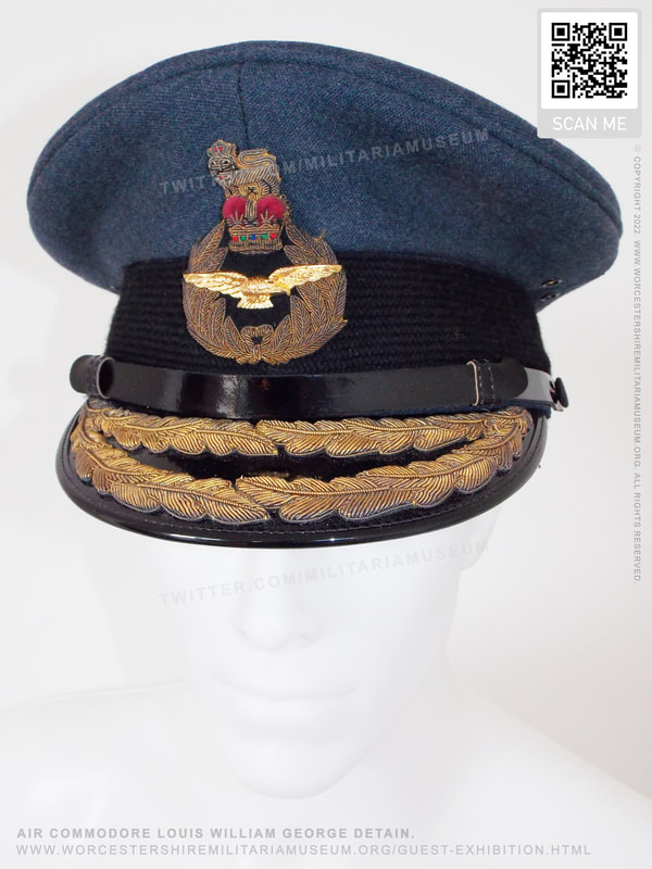 Air Commodore Detain. 1970s Air Officer's visor peaked cap