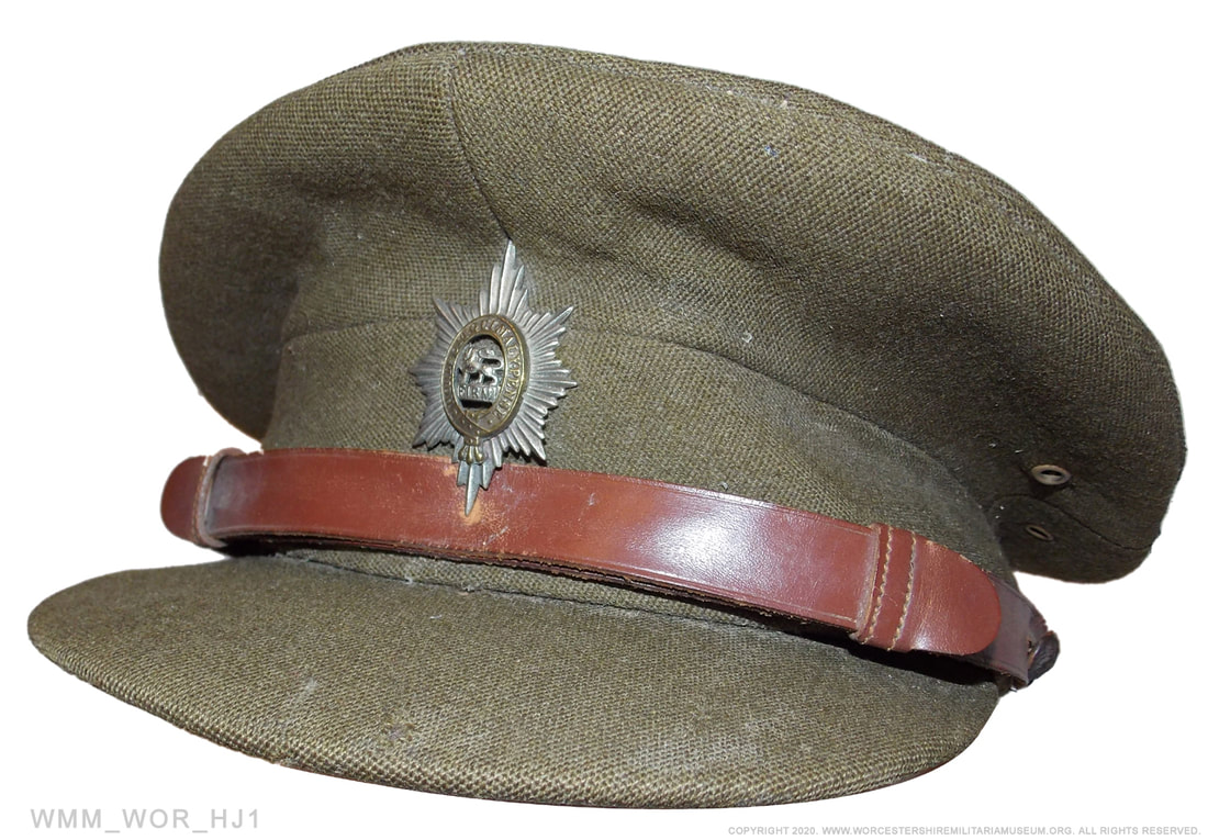 Worcester Regiment service peak cap