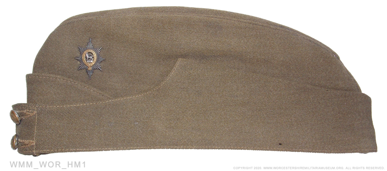 Worcester Regiment officer's side hat.